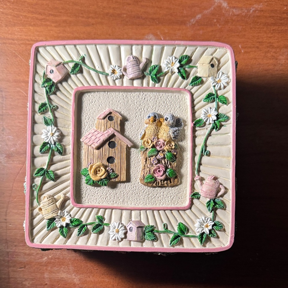 Classic Treasures Keepsake Tic Tac Toe Game Box and Pieces